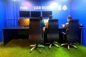 فدراسیون و VAR در بن&zwnj;بست | تحقیرها جواب داد!