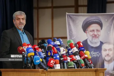 عکس‌هایی از روز اول ثبت نام انتخابات ریاست جمهوری ۱۴۰۳ (۱۰ خرداد ۱۴۰۳)