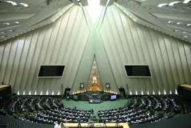 دولت هفته آینده درباره بنزین به مجلس گزارش می&zwnj;دهد
