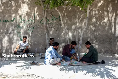 کارگاه شیشه گری سنتی