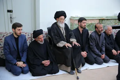 عکس‌هایی از دیدار خانواده‌های شهدای خدمت با رهبر معظم انقلاب