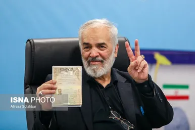 عکس‌هایی از چهارمین روز ثبت نام کاندیداهای چهاردهمین دوره انتخابات ریاست جمهوری