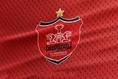 سفر یک پرسپولیسی به انگلیس برای دریافت اقامت