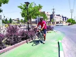 احداث ۱.۵ کیلومتر باند ویژه دوچرخه
