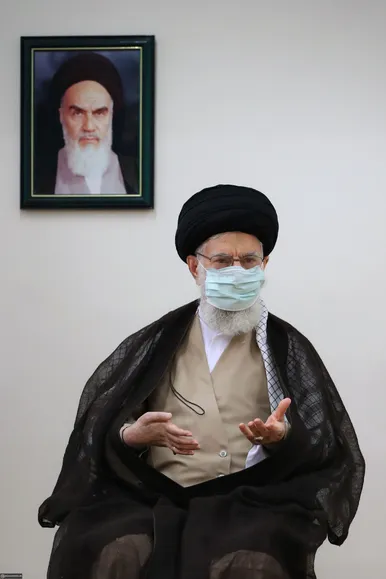دریافت نوبت دوم واکسن ایرانی کرونا توسط مقام معظم رهبری