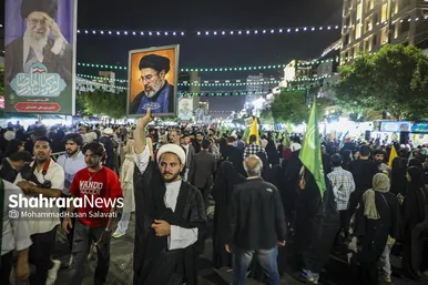 گزارش تصویری | اجتماع بزرگ «لشکریان امام رضا (ع)» در شب میلاد شمس الشموس