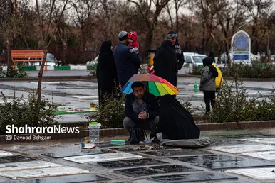 آئین سنتی «چراغ برات» در بهشت رضا(ع) مشهد