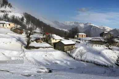 ایران زیباست | طبیعت برفی روستای «زندانه»
