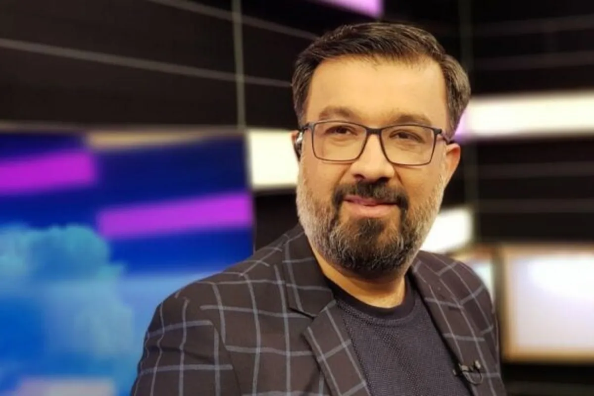 ویدئو | ماجرای عجیب فلج شدن مجری برنامه به خانه بر می‌گردیم!