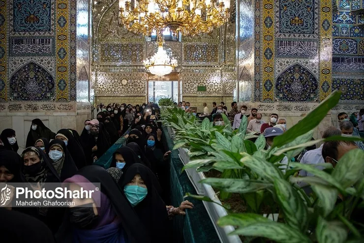 ویدئو | حرم مطهر رضوی در آستانه نوروز رنگ و بوی عیدانه گرفت