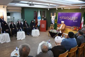 &nbsp;دیدار صمیمی اهالی قلم با تولیت آستان قدس رضوی| هنر نویسندگی؛ امتداد دهنده سیره ائمه اطهار(ع) در جامعه