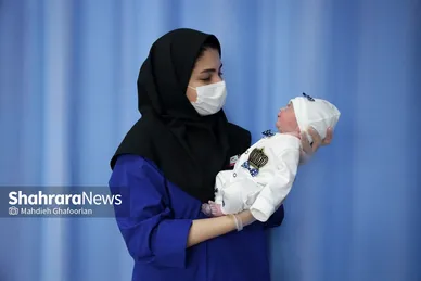 ماما، اولین نوازشگر مولود بهشتی