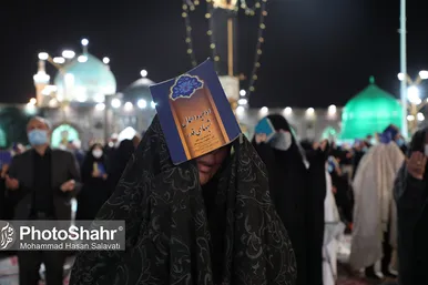 مراسم احیاء شب ۱۹ ماه مبارک رمضان در حرم مطهر رضوی
