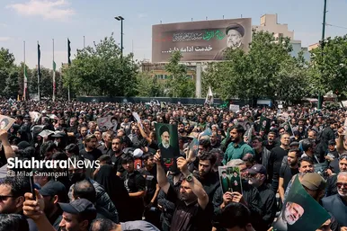 عکس‌هایی از مراسم تشییع پیکر شهدای خدمت در مشهد (۱)