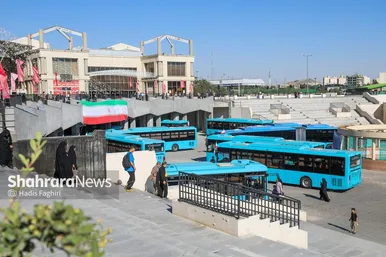 گزارش تصویری |رونمایی از ۲۵ دستگاه اتوبوس جدید و بازسازی شده سازمان اتوبوسرانی مشهد
