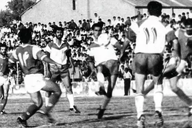 قاب خاطره | بازی تیم&zwnj;های پیام مشهد و پرسپولیس تهران