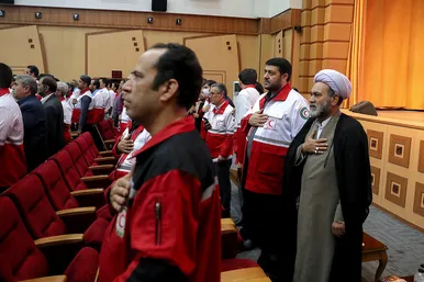  مراسم تجلیل از خادمین زائران پیاده هلال احمر