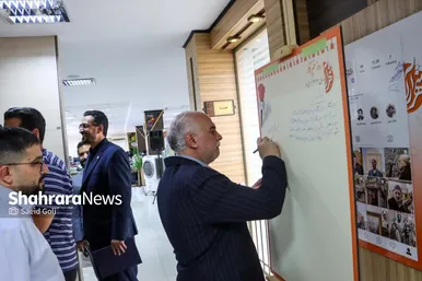 گزارش تصویری | بازدید مدیران استانی و شهری از روزنامه شهرآرا به مناسبت روز خبرنگار - ۲
