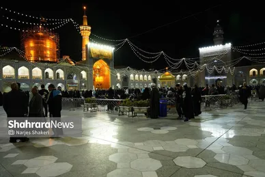 حال‌وهوای حرم مطهر امام‌رضا(ع) در شب میلاد کریم اهل‌بیت(ع)