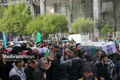گزارش تصویری |مراسم تشییع پیکر دو مامور پلیس انفجار کلانتری در مشهد