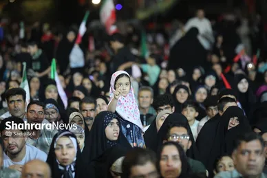 گزارش تصویری | محفل قرآنی «اربعین رهبر شهید» در میدان شهدای مشهد