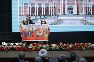 گزارش تصویری | همایش «نهضت توسعه عدالت آموزشی با رویکرد محرومیت‌زدایی از فضاها و تجهیزات آموزشی و کیفیت‌بخشی با مشارکت مردم» با حضور رئیس‌جمهور