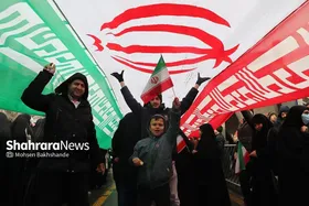 گزارش تصویری حضور باشکوه مردم مشهد در راهپیمایی ۲۲ بهمن
