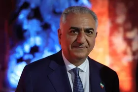 اعتراف رضا پهلوی به &laquo;عاملیت&raquo; در جنگ: کارِ من بود + فیلم