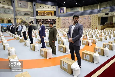 کمک مؤمنانه قهرمانان کشتی