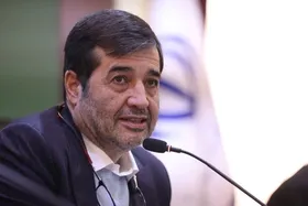 دستور وزیر ورزش برای برگزاری مسابقات لیگ در روز | تغییر ساعت بازی استقلال و پرسپولیس؟