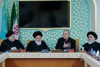 دیدار پزشکیان با تولیت مسجد جمکران (۸ تیر ۱۴۰۵)