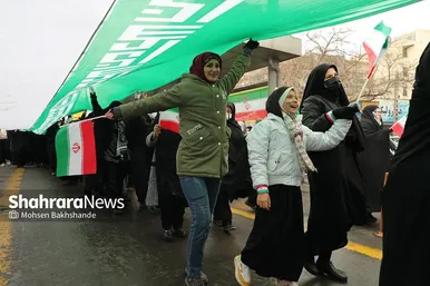 گزارش تصویری حضور باشکوه مردم مشهد در راهپیمایی ۲۲ بهمن