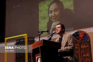 وداع با پروانه معصومی