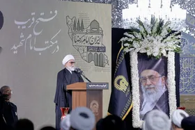 همایش &laquo;فتح قریب، مکتب امام شهید&raquo; در مشهد برگزار شد + عکس