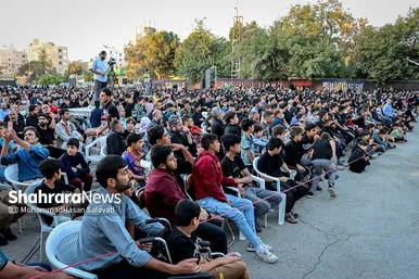 حرکت کاروان نمادین اسرای کربلا در مشهد