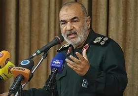 سرلشکر سلامی: فضای مجازی راوی رسواکننده و سیاست واقعیت دشمن است| دشمن می&zwnj;خواهد جوانان حجاب&zwnj;گریز شوند