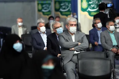 دیدار جمعی از مسئولان نظام و مهمانان شرکت کننده در کنفرانس وحدت اسلامی با رهبر معظم انقلاب