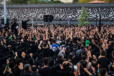 خیمه سوزان عصر عاشورا در مشهد