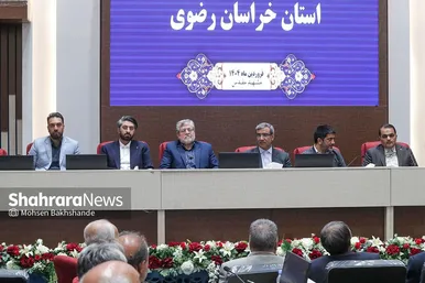 گزارش تصویری | اهدای حمایل مروج پهلوانی به استاندار خراسان رضوی و شهردار مشهد مقدس