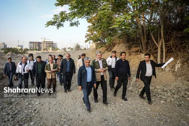 گزارش تصویری | بازدید مدیران استانی، ستاد بحران استان و مدیران شهرداری از مسیل‌ها و ارتفاعات جنوبی مشهد