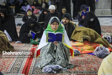 گزارش تصویری | مراسم احیای دومین شب قدر در حرم مطهر امام رضا (ع)