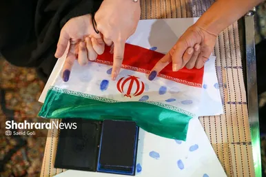 عکس‌هایی از دور دوم انتخابات ریاست جمهوری در مشهد (۴)