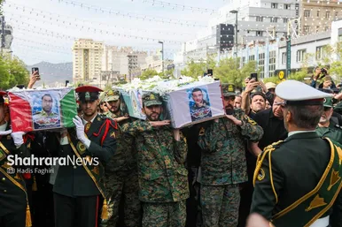 گزارش تصویری |مراسم تشییع پیکر دو مامور پلیس انفجار کلانتری در مشهد