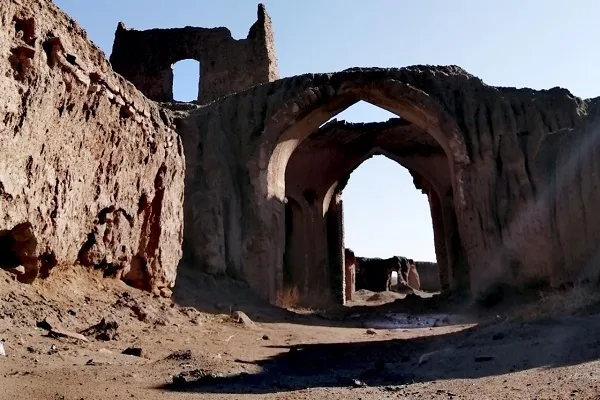 شهروند خبرنگار| تصاویری از بناهای تاریخی روستای عمرانی گناباد
