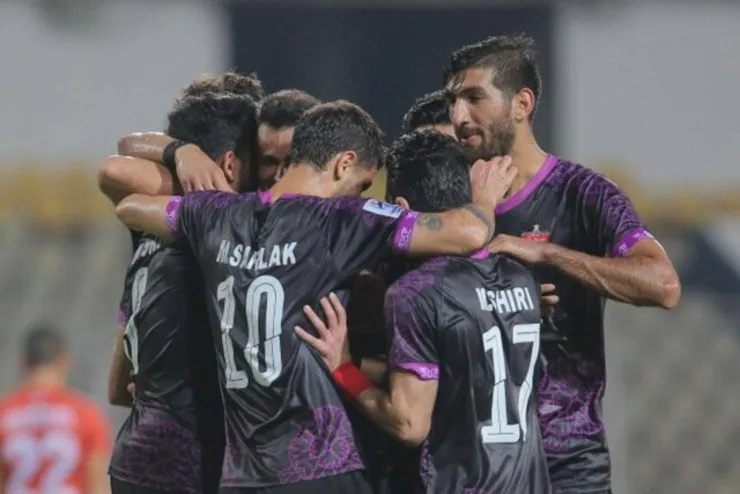 پرسپولیس برنامه لیگ برتر را به هم می‌ریزد؟