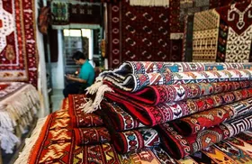 بازار ستنی فرش دست&zwnj;باف مشهد به&zwnj;تنهایی پاسخ&zwnj;گوی نیاز تولید نیست