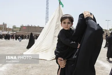 محرم ۱۴۰۴ | مراسم سنتی خیمه‌سوزان ظهر عاشورا در قزوین