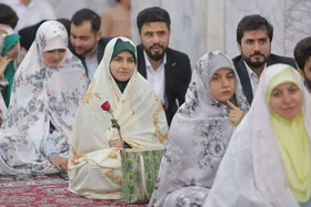 مراسم &laquo;جشن بزرگ ازدواج ۱۵۰۰ زوج دانشجوی خراسان رضوی&raquo; در حرم امام&zwnj;رضا(ع) برگزار شد