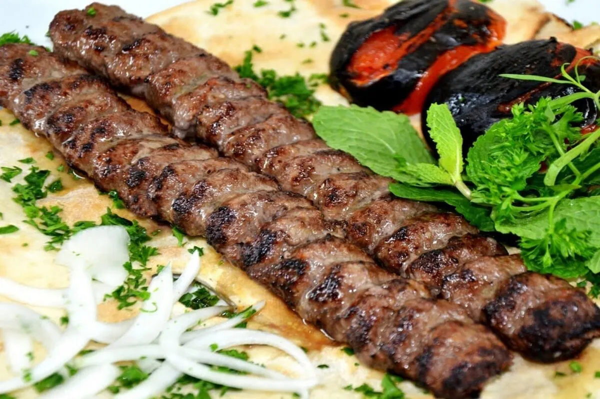افزایش قیمت غذا در مشهد | از چلوکباب میلیونی تا کباب‌های بی کیفیت