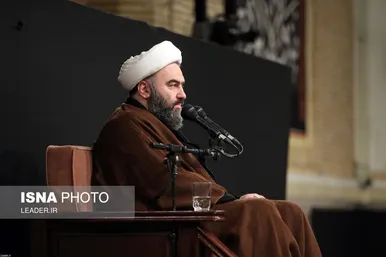 مراسم عزاداری دانشجویان به‌مناسبت اربعین حسینی علیه‌السلام در حضور رهبر انقلاب